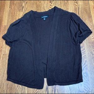 Le Chateau, size medium, dark brown color